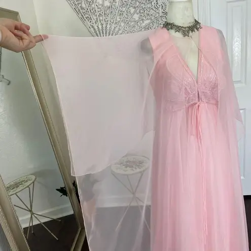 Fairy Princess Light Pink Mesh Tulle Pearl Beaded Prom Dress With Cape S / 4