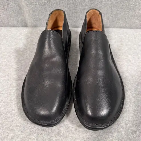 Born Shoes Born Women's Black Leather Slip-On Loafers Size 10 Casual Comfort
