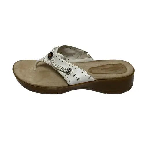 Bare Traps Womans White Slide Slip On Sandals Size 8 Leather