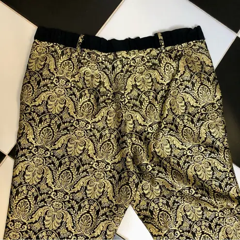 Slate + Willow Orion Jacquard Cigarette Pants Cropped Metallic Gold Black Ruffle