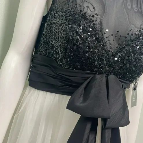 Sherri Hill  black & white mini dress size 14 11038 NEW