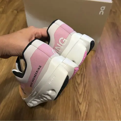 ON CLOUDSURFER next tangerine ivory running lace up shoes sneakers women’s 8 new Pink