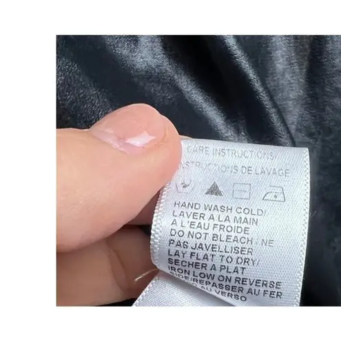 Gentle Fawn Black Shiny Lace Sleeveless Top Sz. L