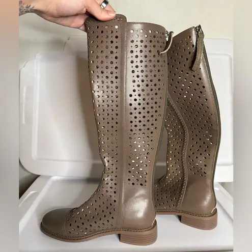 Boutique Vero Cuiza Perforated Hole Knee High Boots 9.5
