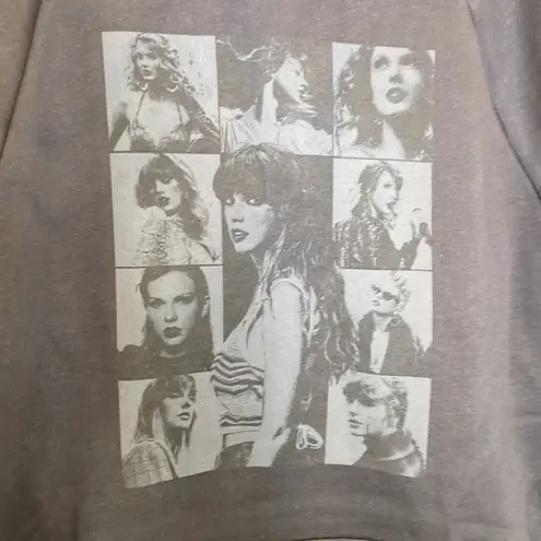 Taylor Swift Gray Official Eras Tour Hooded Pullover Sweatshirt NWOT Sz XL