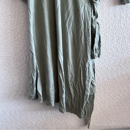 Caden Lane Women’s Bamboo Green Solid Wrap Crossover Maternity Robe One Size Size undefined