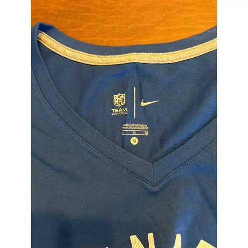 Nike NWT Indianapolis Colts women’s t-shirt, v neck fitted, Size M