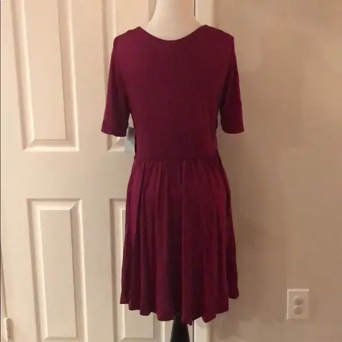 The Vanity Room  Dress Red Twist Cutout