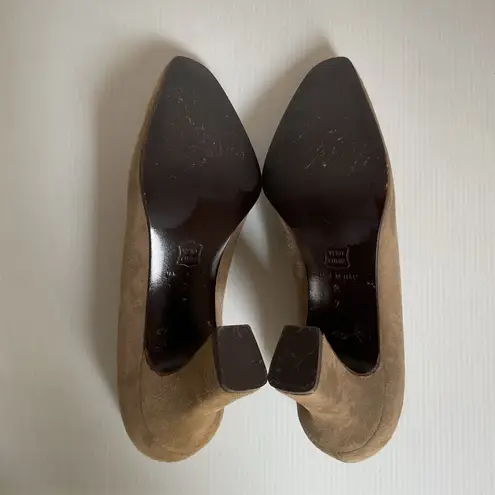 Donna Karan Vintage DKNY Taupe Suede Heels Size 7 | Made in Italy | Vero Cuoio Sole