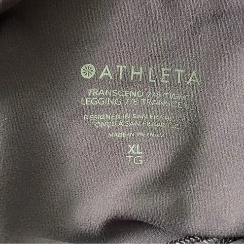 Athleta Transcend 7/8 Tight in Purple Size XL