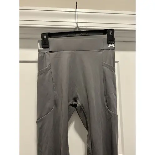 AYBL Training Leggings Womens M Pant Black Side Pockets Stretch Gym Running Yoga