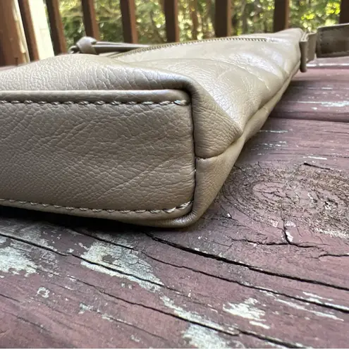 Stone Mountain Women’s Minimalist Neutral Beige Clutch/Wristlet Faux Leather Bag Tan