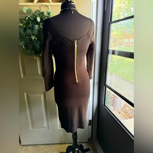 Y2K INC International Concepts black banded stretch zipper dress, size large Yellow