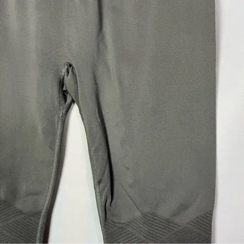 Nike  Pro Dri-Fit Stay Cool Limitless Gray Athletic Pants L