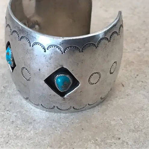 VINTAGE NAVAJO TURQUOISE GEM STONES STERLING SILVER CUFF BRACELET 7 1/2β