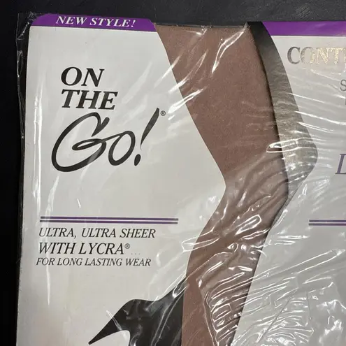 On The Go Hosiery Control Top Pantyhose Panty Hose Stockings Size 2 Nude New