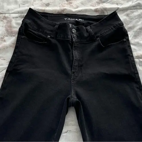 Tahari Kelly black mid rise slimming skinny jeans, size 14W minimalist preppy