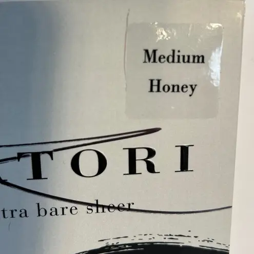 Natori Ultra Bare Sheer Pantyhose 8 Denier Honey Medium Control Top