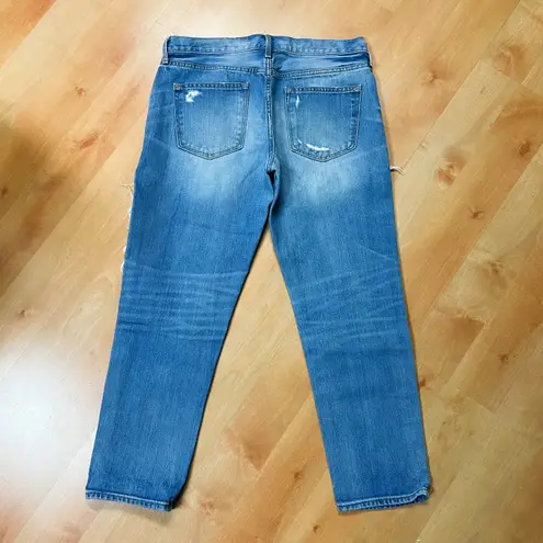 Gap Sexy Boyfriend Distressed Straight Leg Jeans