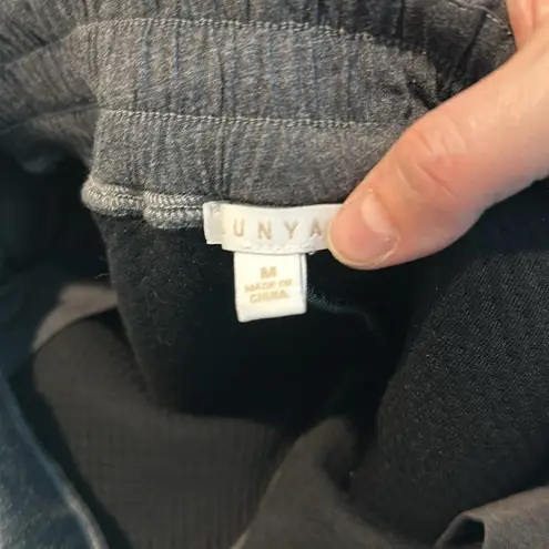 Lunya Restore Double Faced Gray Quilted Elastic Waist Shorts Size Medium