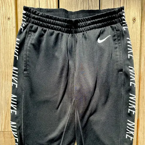 Nike women’s small  dri-fit black joggers with pockets