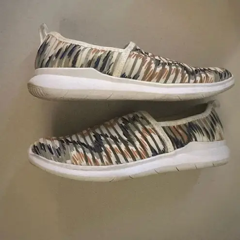 Propét Women's Travelbound Soleil Slip