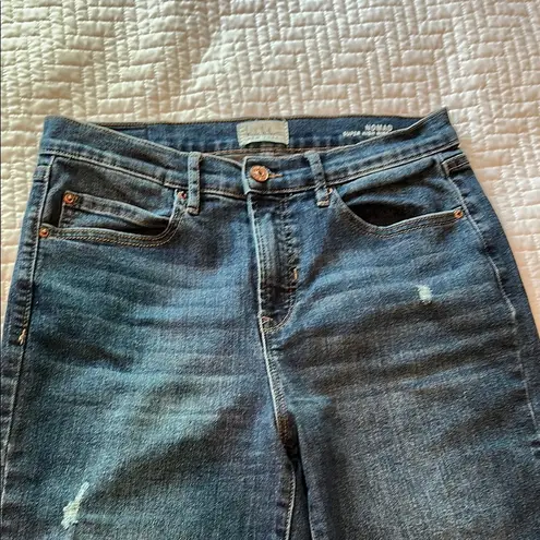 Nicole Miller  Dark Wash Cropped Jeans Size 4
