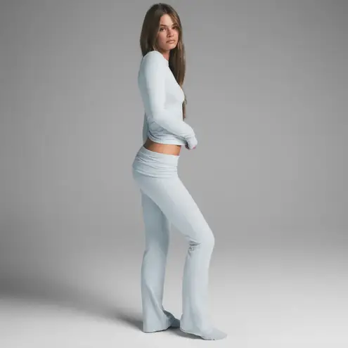 SKIMS Foldover Pants in Zen Blue Size Medium