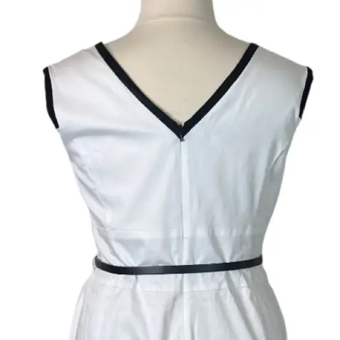 Jones Studio Sheath Dress Round Neck Sleeveless White Black Trim Women’s Size 16