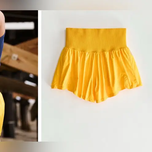 Free People NWT  FP Movement Carpe Diem Shorts - solar power yellow - Medium
