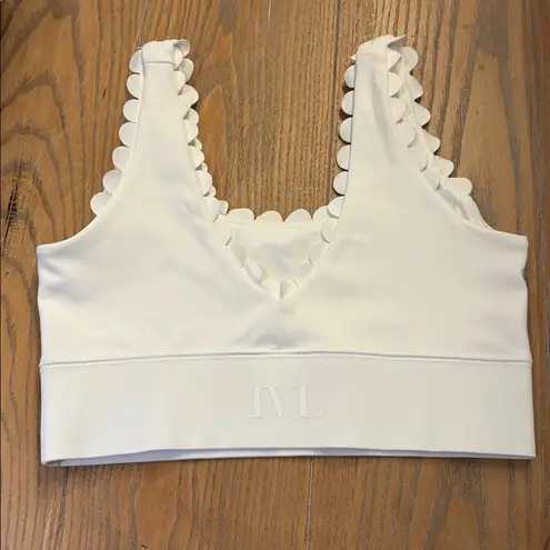 IVL Collective Scallop Power Sports Bra White
