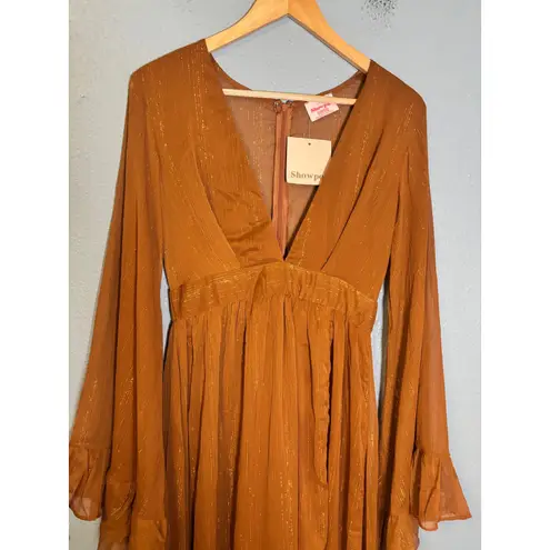 NWT Showpo Dangerous Woman Rust Metallic Maxi Dress Bell Sleeve Size 6 Romantic Brown