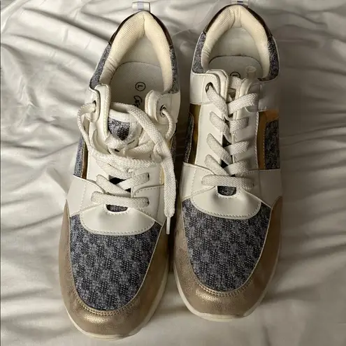 Elegant Women's Platform Sneakers