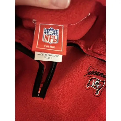 NFL Team Apparel Women's Tampa Bay Buccaneers Jacket Size Small & Medium Fleece Red 1/4 Zip EUC