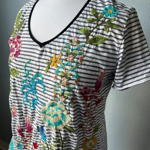 Johnny Was Sheri Everyday Striped Tee Size Medium