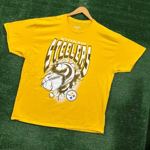 NFL Franchise AFC North Pittsburgh Steelers T-Shirt Size Extra Large