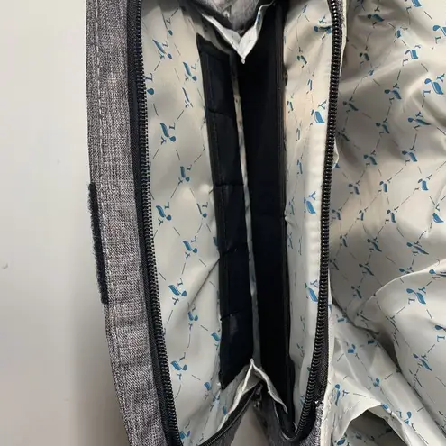 Young Living Essential Oils Messenger Bag Gray Shoulder Strap Many Pockets Clean