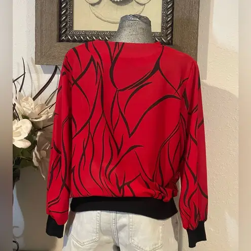 Vintage red and black Top with transparent button Size L Size L
