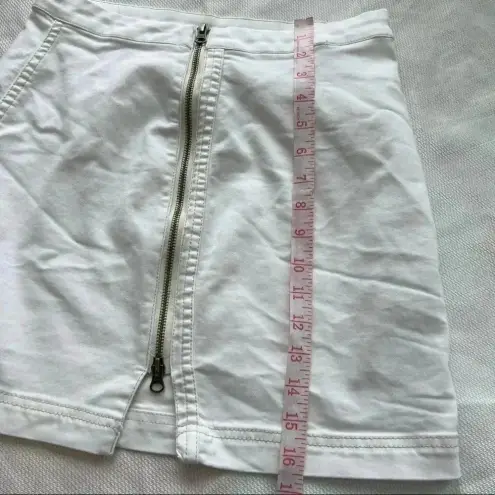 Free Press Free People White Denim Skirt  Size 6