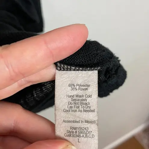 H.I.P. Black Loose Knit Crop Sweater Size L