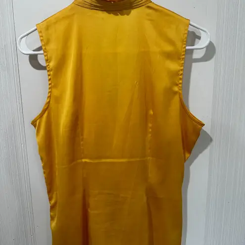 New York & Co Women’s Yellow Sleeveless Top Stretch Ruffle V