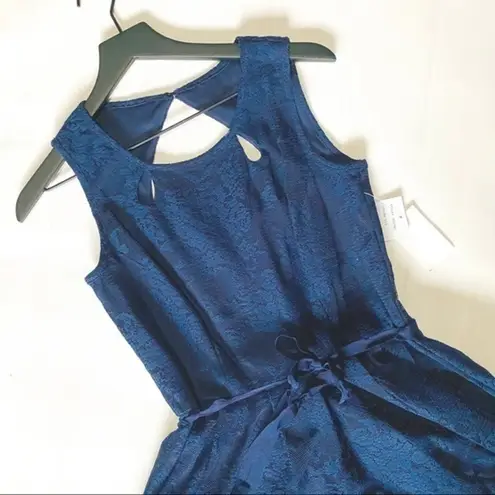 Danny & Nicole  Navy sleeveless lace nwt 6‎