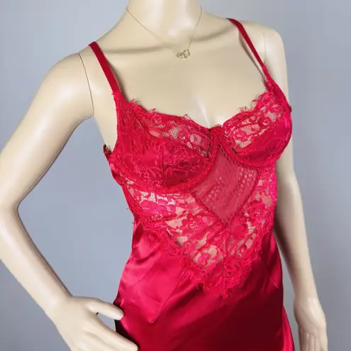 Tic Toc Lingerie Nightie Womens Medium Red Lace Front Underwire Slip Dress Sexy