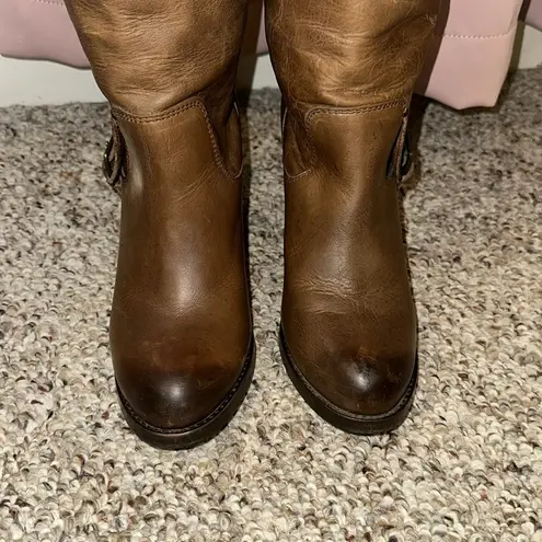 Ariat  Gold Coast Distressed Leather Tall Boots Sz 7.5