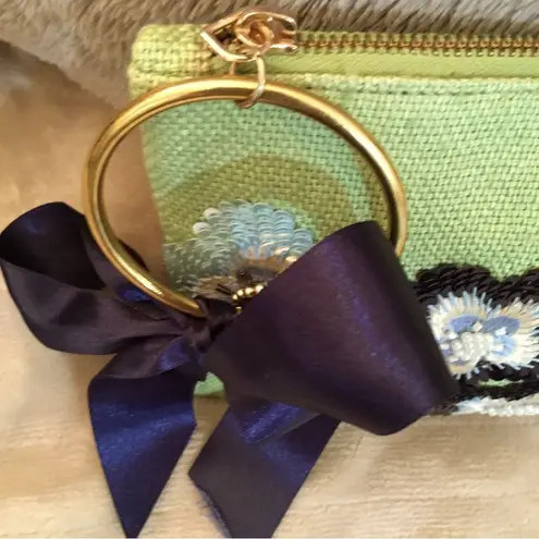 Brooks VIOLET &  gorgeous Embroidered Wristlet/clutch