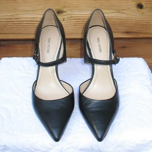 Pour La Victoire NWOB  Cecelia Leather Pumps