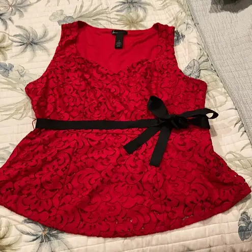 Lane Bryant Red Lace Sleeveless Top 18 with belt