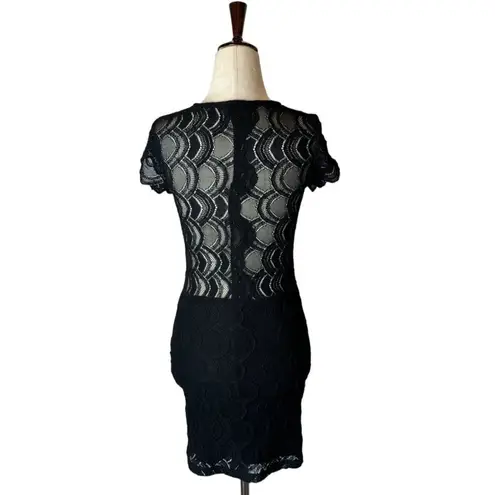 Nightcap  Victorian Deep Black V Neck Short Sleeve Lace Pencil Dress Size XS