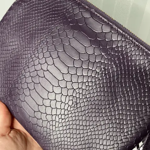 GiGi New York Python Leather Embossed Zip All