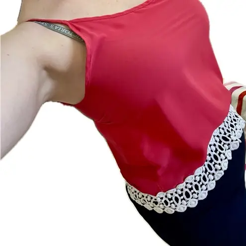 Liberty Love women’s large tank top. Lightweight polyester lace detail.